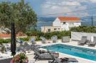 FerienhausKroatien - : Marina Jacuzzi  Apartment  C