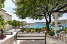 Holiday homeCroatia - Eastern Croatia: Sea front vacation home