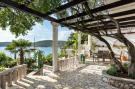 Holiday homeCroatia - Eastern Croatia: Sea front vacation home