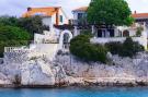 Holiday homeCroatia - Eastern Croatia: Sea front vacation home