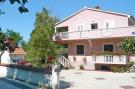 Holiday homeCroatia - Eastern Croatia: A4 - Apartments Ljilja PrivlakaA4 ca 40 qm für 1-4