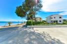 Holiday homeCroatia - Eastern Croatia: Apartments im Haus Liveric, Vir-A4 EG (AP3)