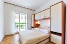 FerienhausKroatien - : Apartments im Haus Liveric, Vir-A6A-4 (AP2)