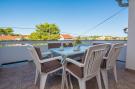 Holiday homeCroatia - Eastern Croatia: Apartments im Haus Liveric Vir-A6B-6 AP4