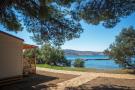 FerienhausKroatien - : Caravanpark Paklenica in Starigrad Paklenica - Mob