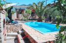 Holiday homeCroatia - Eastern Croatia: Bungalow Zoran, Starigrad Paklenica-E8 - 5 Pers.