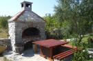 FerienhausKroatien - : Bungalow Zoran, Starigrad Paklenica-E8 - 5 Pers.