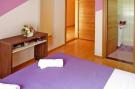 Holiday homeCroatia - Eastern Croatia: Apartment im Haus Pink Starigrad Paklenica SD17-A0