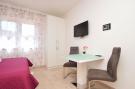 FerienhausKroatien - : Apartments Filomena Starigrad-Paklenica Studio SD-