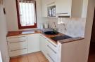 FerienhausKroatien - : Holiday home Nika Starigrad Paklenica-3-Raum App S