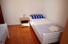 FerienhausKroatien - : Holiday home Nika Starigrad Paklenica-3-Raum App S