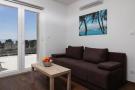 FerienhausKroatien - : Apartments Nona Selca-Baka 3  A4-2 50qm 1st floor