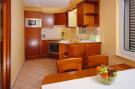 FerienhausKroatien - : Apartments Fontana Resort Jelsa- Deluxe one bedroo