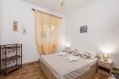 VakantiehuisKroatië - Oost Kroatië: Apartments Sun 4 You - Two Bedroom Apartment with 