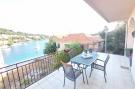 VakantiehuisKroatië - Oost Kroatië: Apartment Dominik - Two Bedroom Apartment with Ter