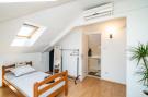 FerienhausKroatien - : Rooms Nina - Double or Twin room with shared terra