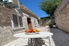 VakantiehuisKroatië - Oost Kroatië: Dubrovnik Rooms 2 - Double Room with Shared Bathro