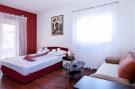 VakantiehuisKroatië - : Apartments Aura - Comfort Studio Apartment a with 