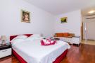 FerienhausKroatien - : Apartments Aura - Comfort Studio Apartment e with 