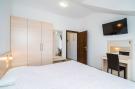 FerienhausKroatien - : Villa Samba - Comfort One-Bedroom Apartment with B