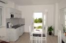 FerienhausKroatien - : Villa Samba - Studio with Terrace and Sea View - g