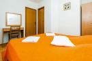 VakantiehuisKroatië - Oost Kroatië: Guest House Fontana - Two Bedroom Apartment with T