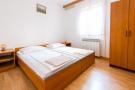 FerienhausKroatien - : Apartments Klis -Two-Bedroom Apartment with Terrac