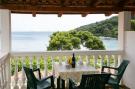 Holiday homeCroatia - Eastern Croatia: Apartments Franka Saplunara-Triple Room with Terra