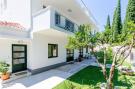 VakantiehuisKroatië - Oost Kroatië: Apartments Garden - One-Bedroom Apartment with Ter