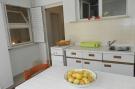 VakantiehuisKroatië - Oost Kroatië: Villa Hortenzia -  One-Bedroom Apartment with Terr