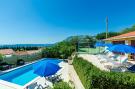 VakantiehuisKroatië - Oost Kroatië: Villa Mateo - Three Bedroom Apartment with Terrace