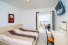 FerienhausKroatien - : Villa Samba - Two-Bedroom Apartment with Terrace a