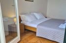 FerienhausKroatien - : Apartment Mia - Two-Bedroom Apartment with Balcony