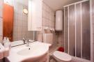 FerienhausKroatien - : Apartments Ereš Zuronja-One-Bedroom Apartment with