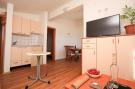 FerienhausKroatien - : Apartments Ereš Zuronja-One-Bedroom Apartment with