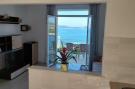 VakantiehuisKroatië - Oost Kroatië: Apartments Matea - Two-Bedroom Apartment with Sea 