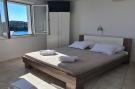 FerienhausKroatien - : Apartments Matea - Studio with Sea View (2 Adults)