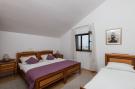 VakantiehuisKroatië - Oost Kroatië: Guest House Kono - Two-Bedroom Apartment with Balc