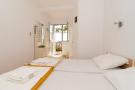 FerienhausKroatien - : Guest House Misita - Triple Room with Balcony and 