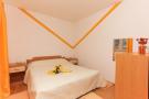 Holiday homeCroatia - Eastern Croatia: Apartments Pojko - One-Bedroom Apartment with Terr