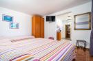 FerienhausKroatien - : Apartments Nikolina (LU) - Studio (3 Adults)