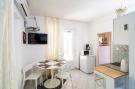 FerienhausKroatien - : Apartments Nikolina (LU) - One-Bedroom Apartment w