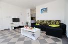 FerienhausKroatien - : Apartments Gusti - One Bedroom Apartment with Terr