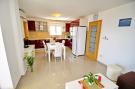 VakantiehuisKroatië - Oost Kroatië: Apartments Gusti - Two-Bedroom Apartment with Balc