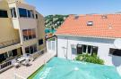 VakantiehuisKroatië - Oost Kroatië: Apartments Marieta - Two-Bedroom Apartment with Ba