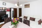 VakantiehuisKroatië - Oost Kroatië: Apartment Debos - Three-Bedroom Apartment with Bal