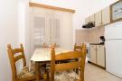 FerienhausKroatien - : Apartments Kuzma- Two-Bedroom Apartment with Balco