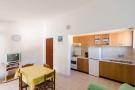 FerienhausKroatien - : Apartments Kuzma - One-Bedroom Apartment with Balc