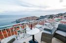 FerienhausKroatien - : Ploce Apartments-One-Bedroom Apartment with Terrac