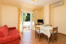 FerienhausKroatien - : Apartment &amp; Room Braica - One-Bedroom Apartmen